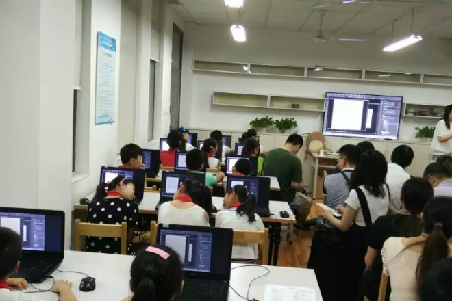 教培实训室集控管理